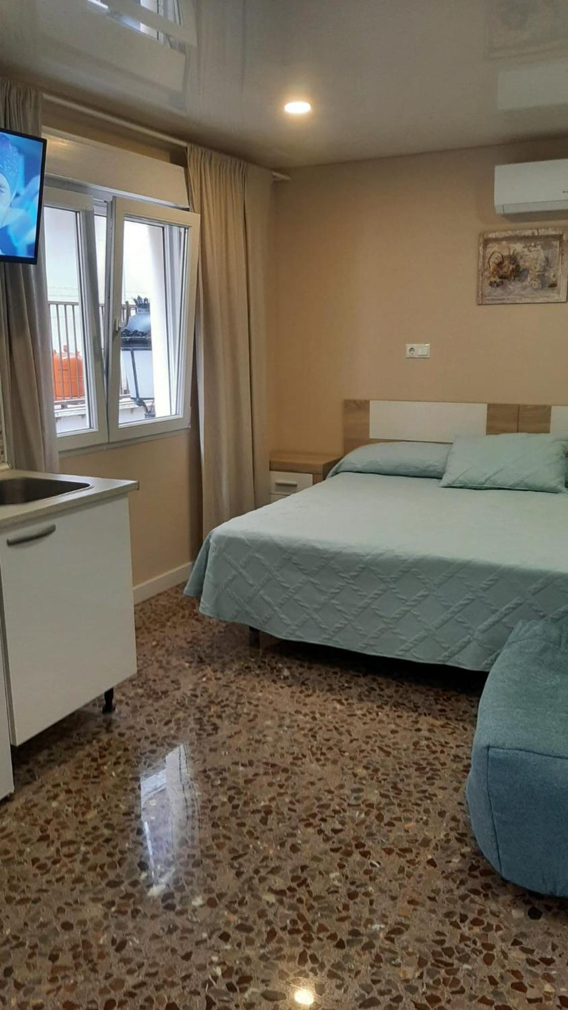 Apartamentos Pelicano Benidorm Exteriér fotografie