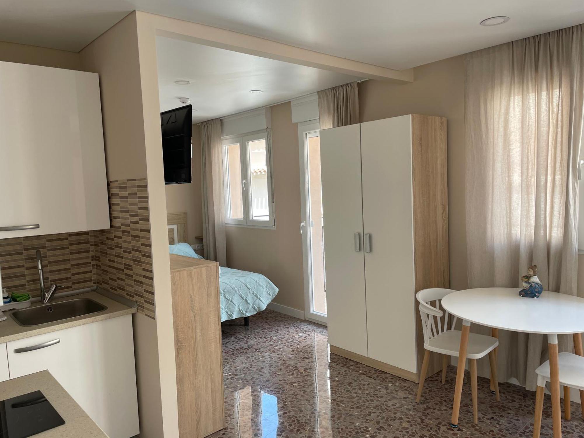 Apartamentos Pelicano Benidorm Exteriér fotografie